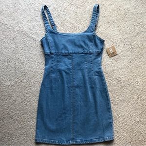 A blue jean dress from Aeropostle